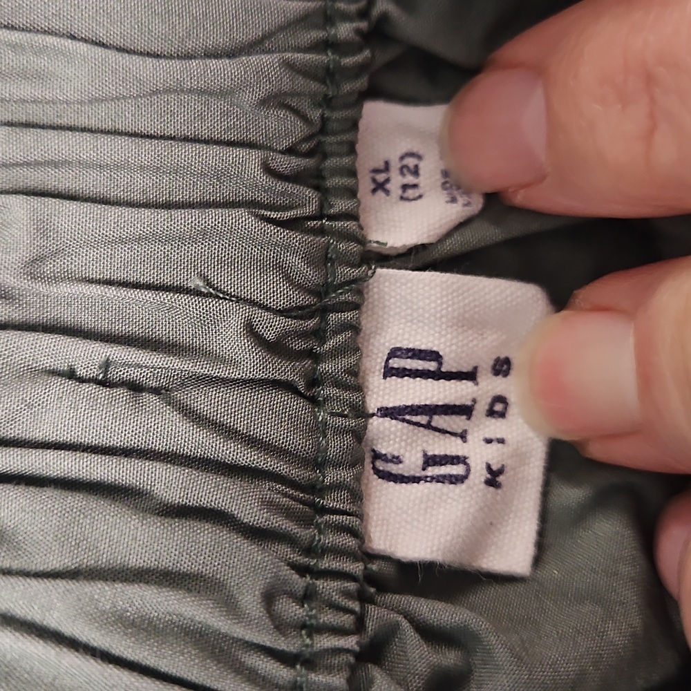 GAP Kids Olive Green Cargo Pants - Picture 6 of 7
